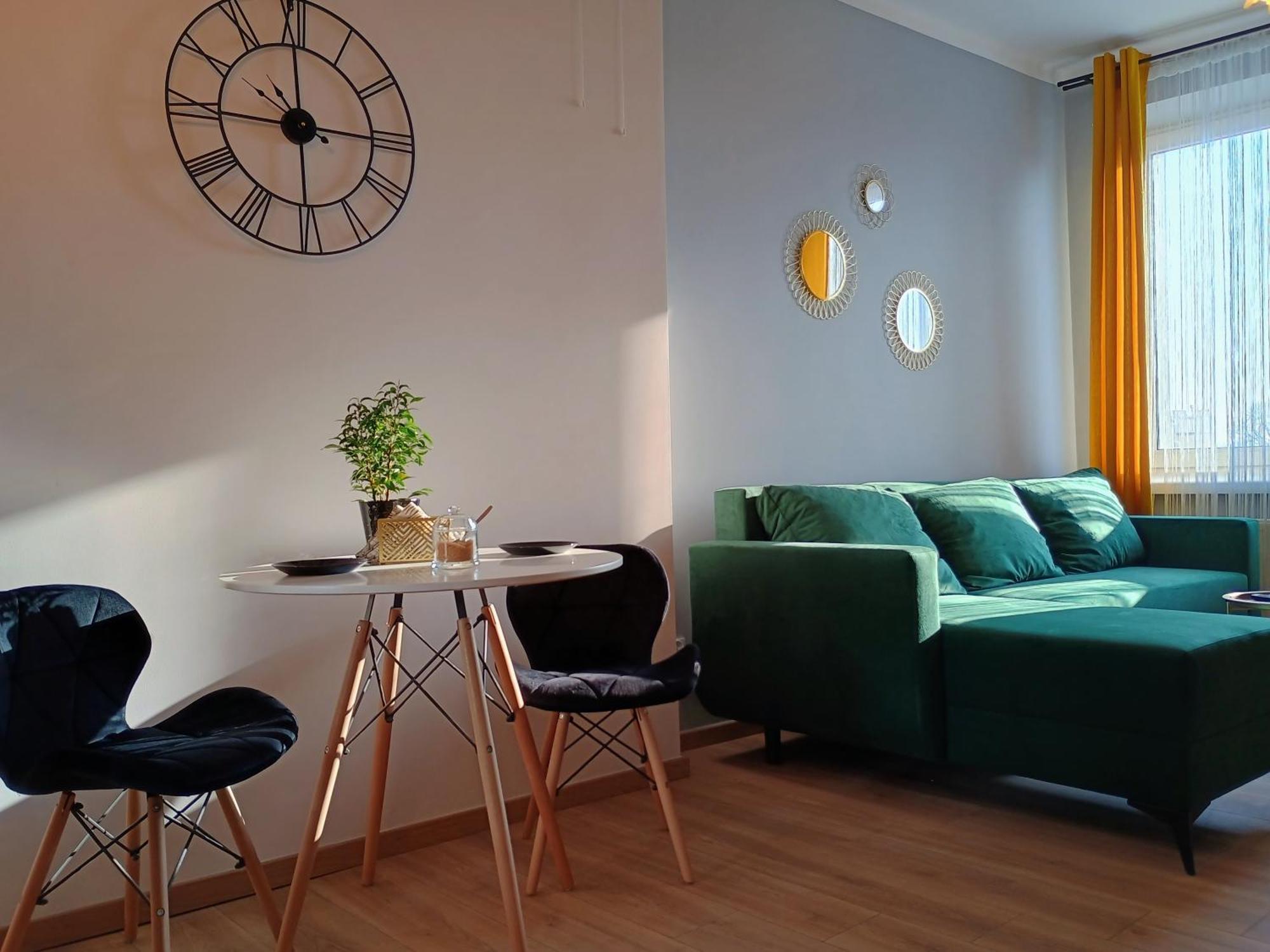 Apartament Em Krosno Exteriör bild