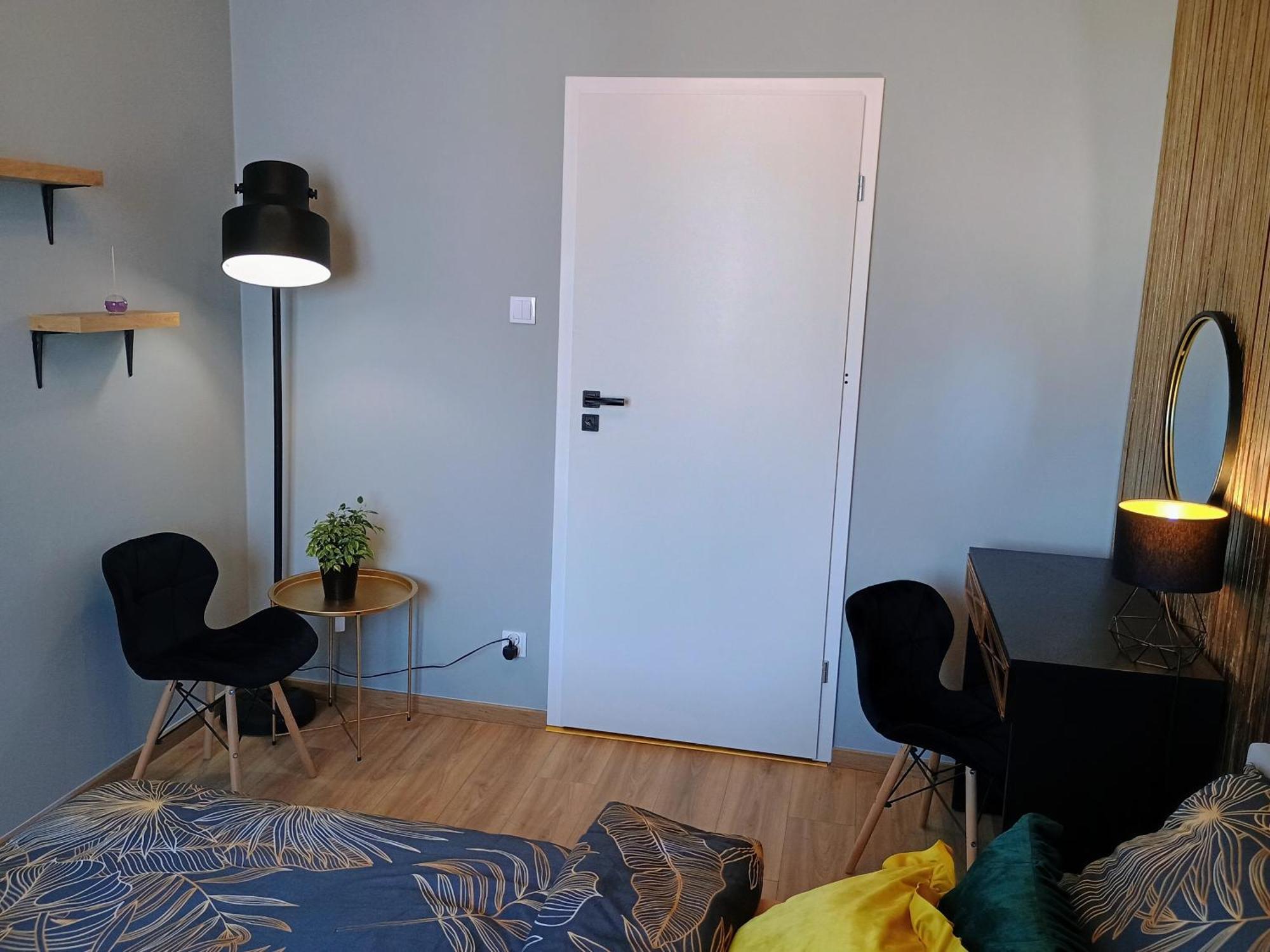 Apartament Em Krosno Exteriör bild