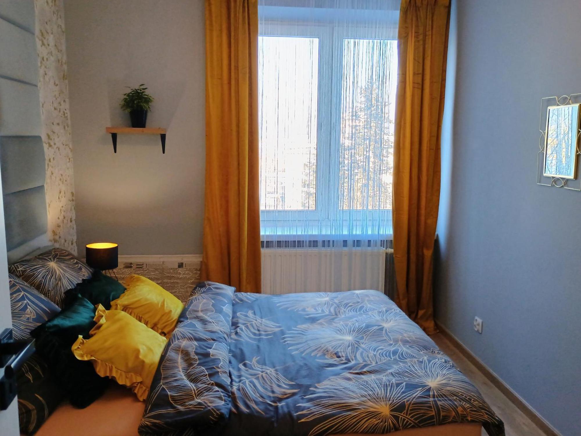 Apartament Em Krosno Exteriör bild